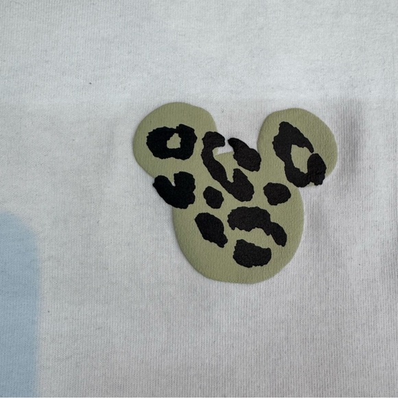 Disney Parks Walt Disney World Animal Kingdom Wild About Disney Spirit Jersey - Picture 7 of 9